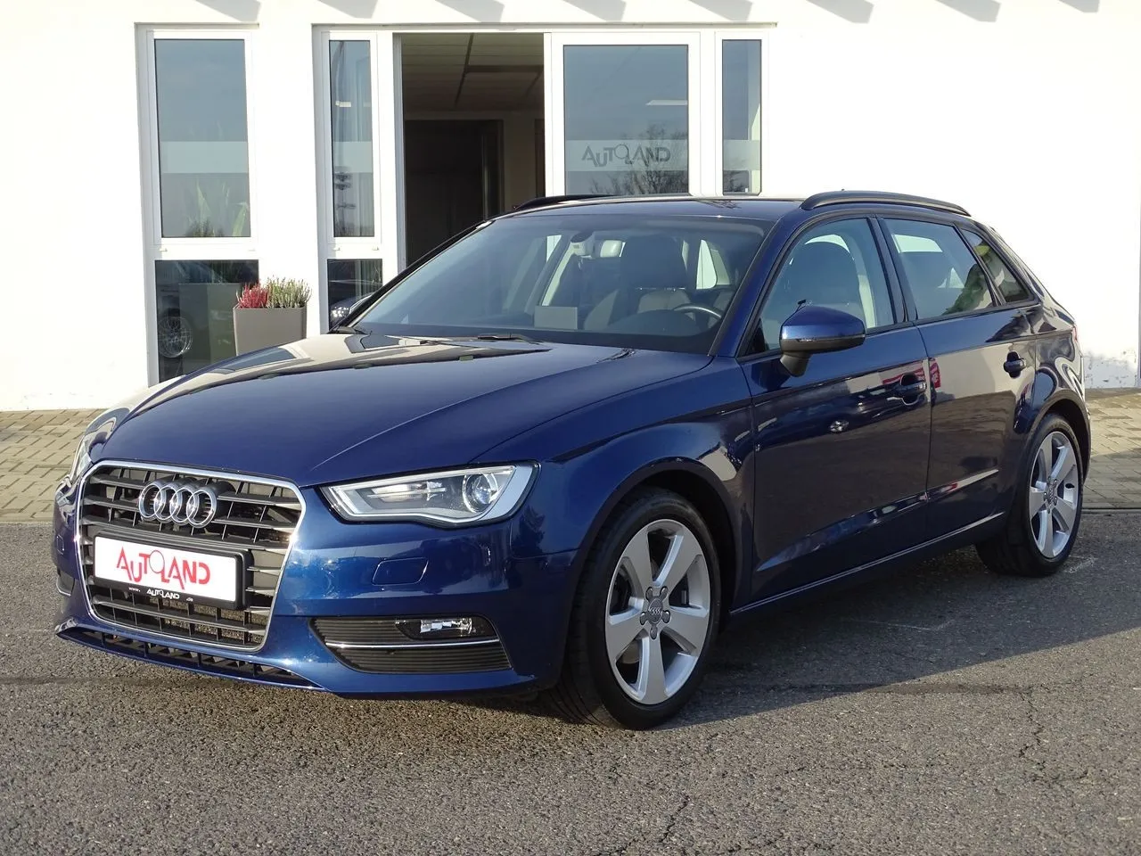 Audi A3 Sportback 2.0 TDI Ambition...  Image 1