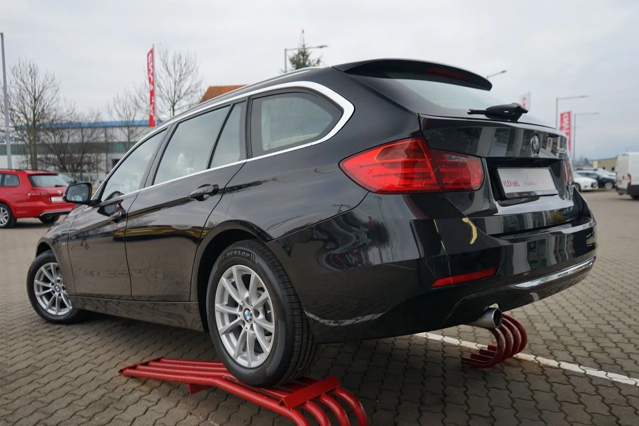 BMW 3er Reihe 320d Touring Luxury...  Image 3