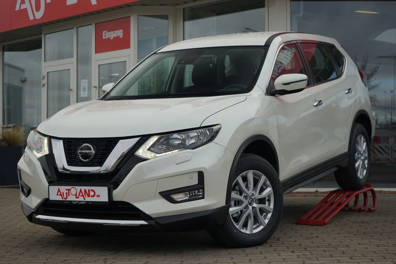 Nissan X-Trail 1.3 DIG-T AT...  Image 1