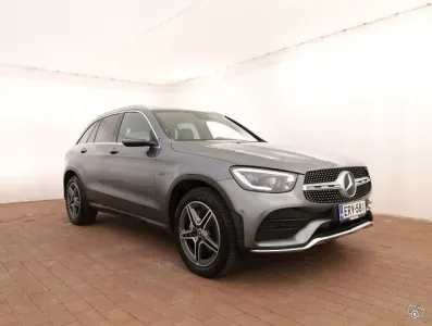 Mercedes-Benz GLC 300 e 4MATIC A Business EQ Power - Suomi-auto, AMG-paketti, Vetokoukku - J. autoturva - Ilmainen kotiintoimitus