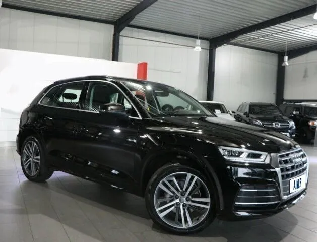 AUDI Q5 40 TDI quattro S tronic Sport Image 3