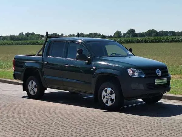 Volkswagen Amarok 2.0 TDI TDI 140 PLUS CAB 4WD Image 4